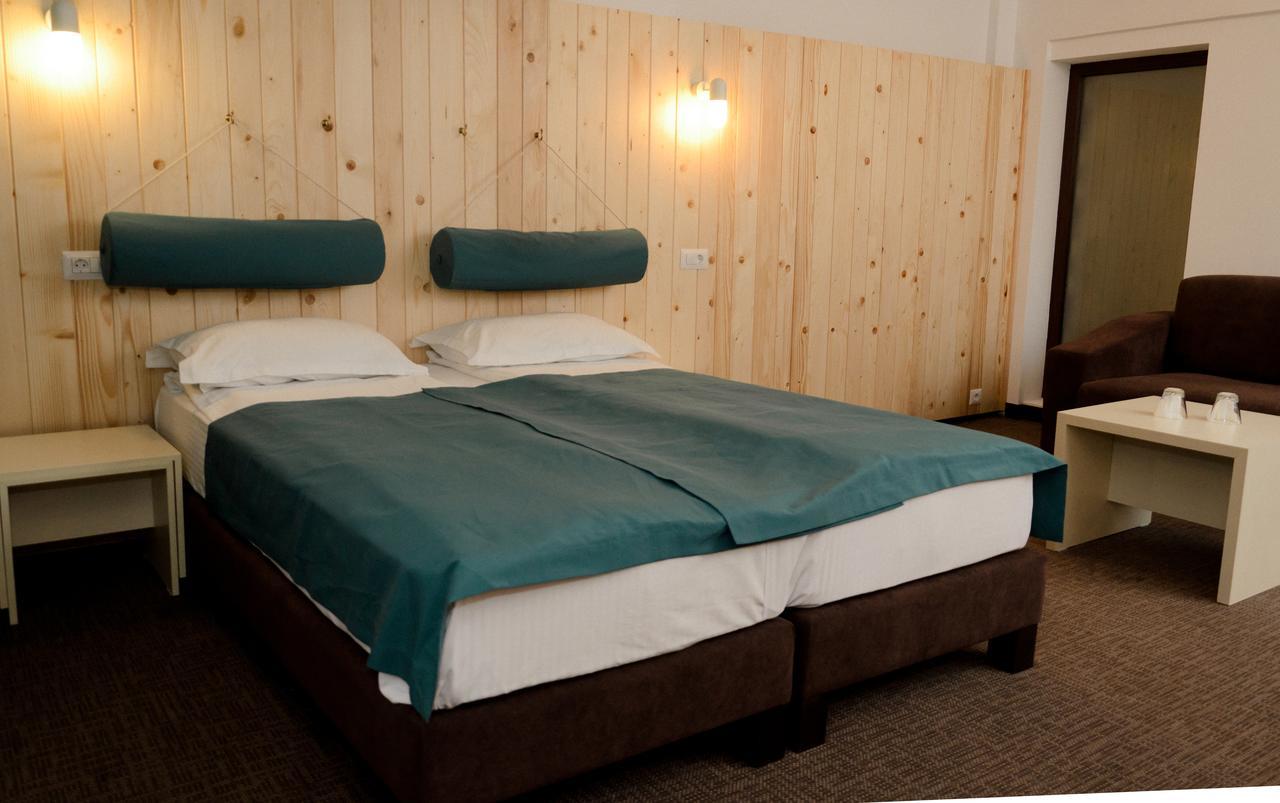Complex Hotelier Cota O Mie Sinaia Ngoại thất bức ảnh