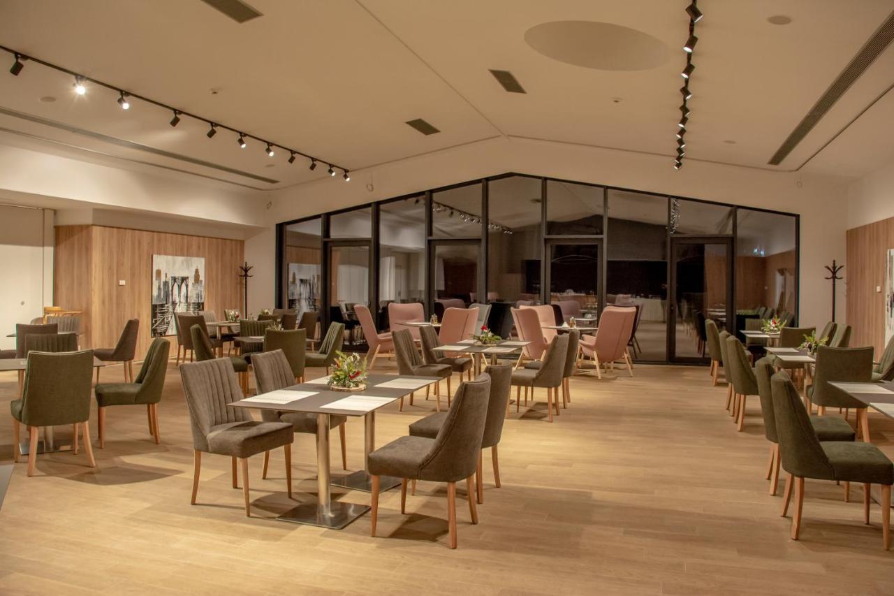 Complex Hotelier Cota O Mie Sinaia Ngoại thất bức ảnh